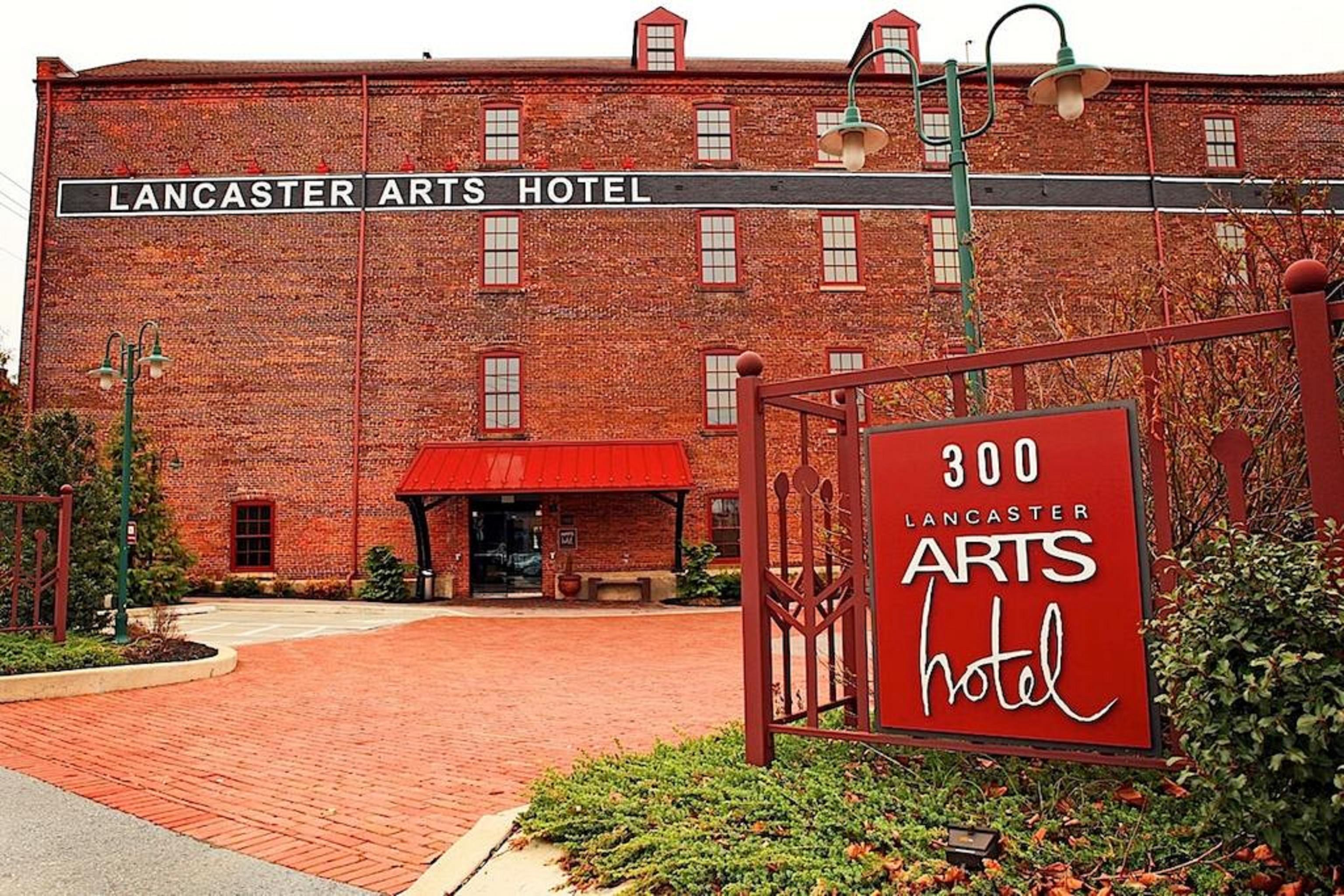 Lancaster Arts Hotel Eksteriør bilde